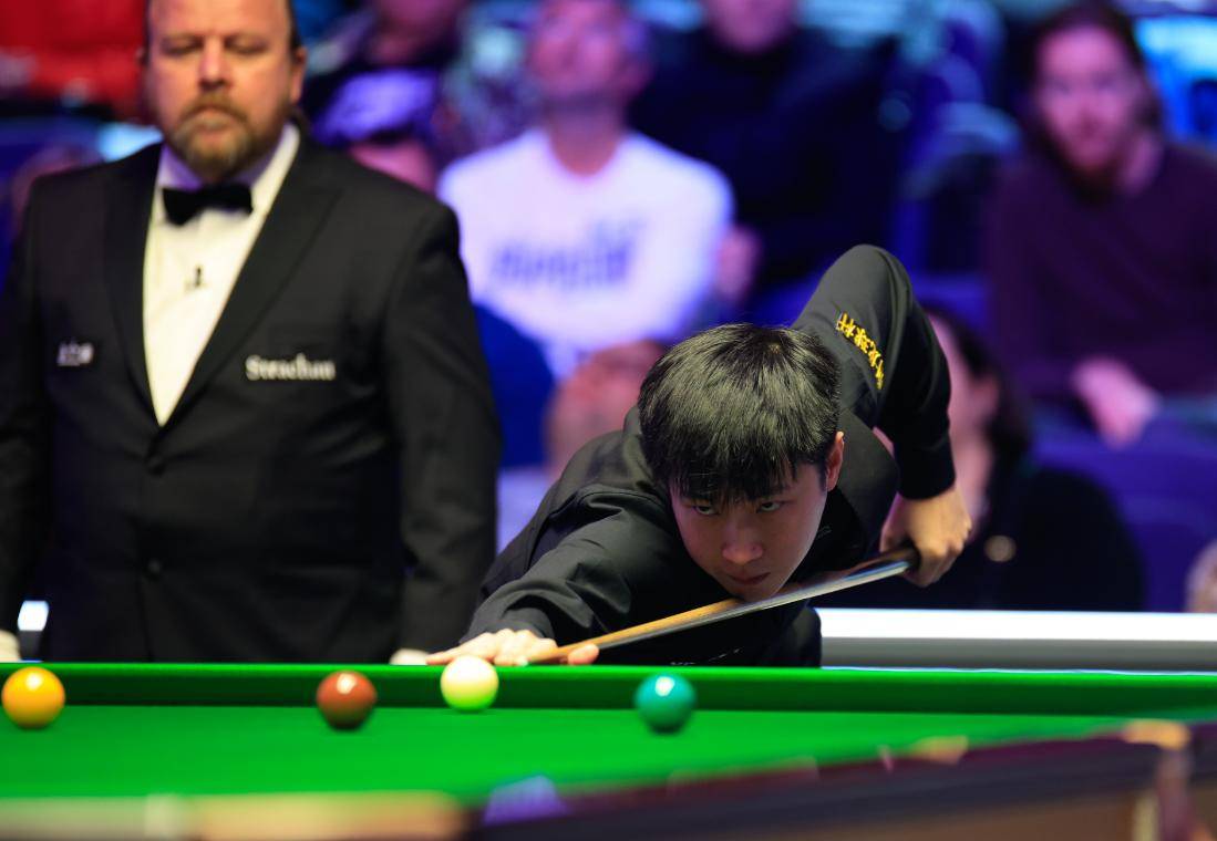 阿里, 决胜局中, 俊晖继续高 阿里, 决胜局中, 俊晖继续高