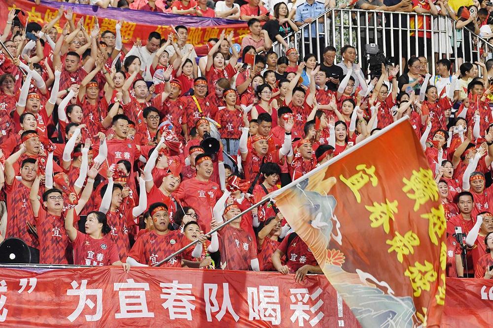 尽管两队都, div 尽管两队都, div