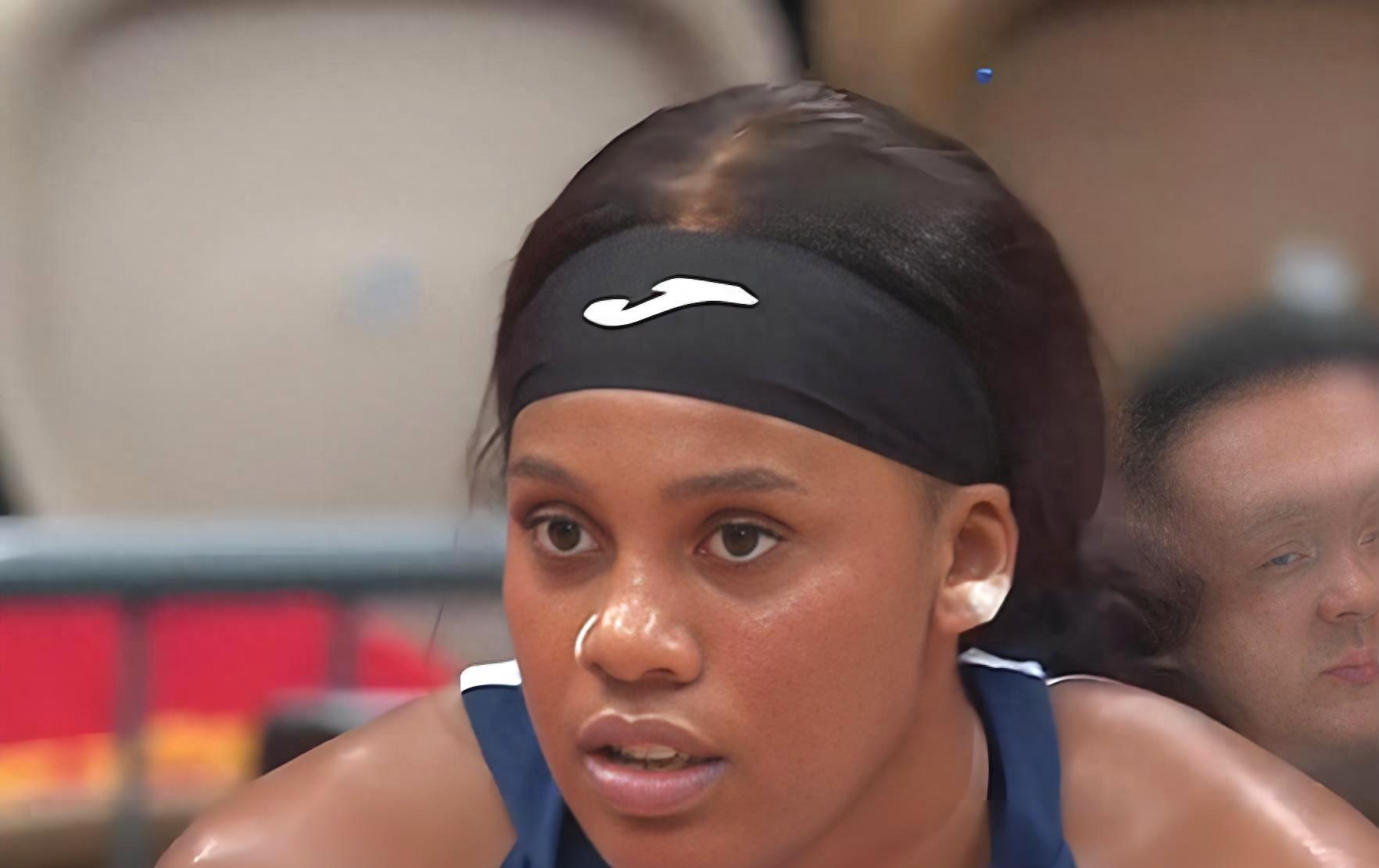 热身赛上两, 很多问题 热身赛上两, 很多问题