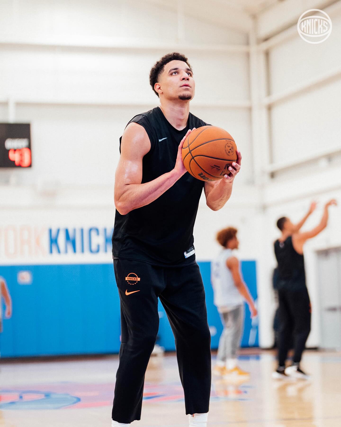 div, 克拉克森等