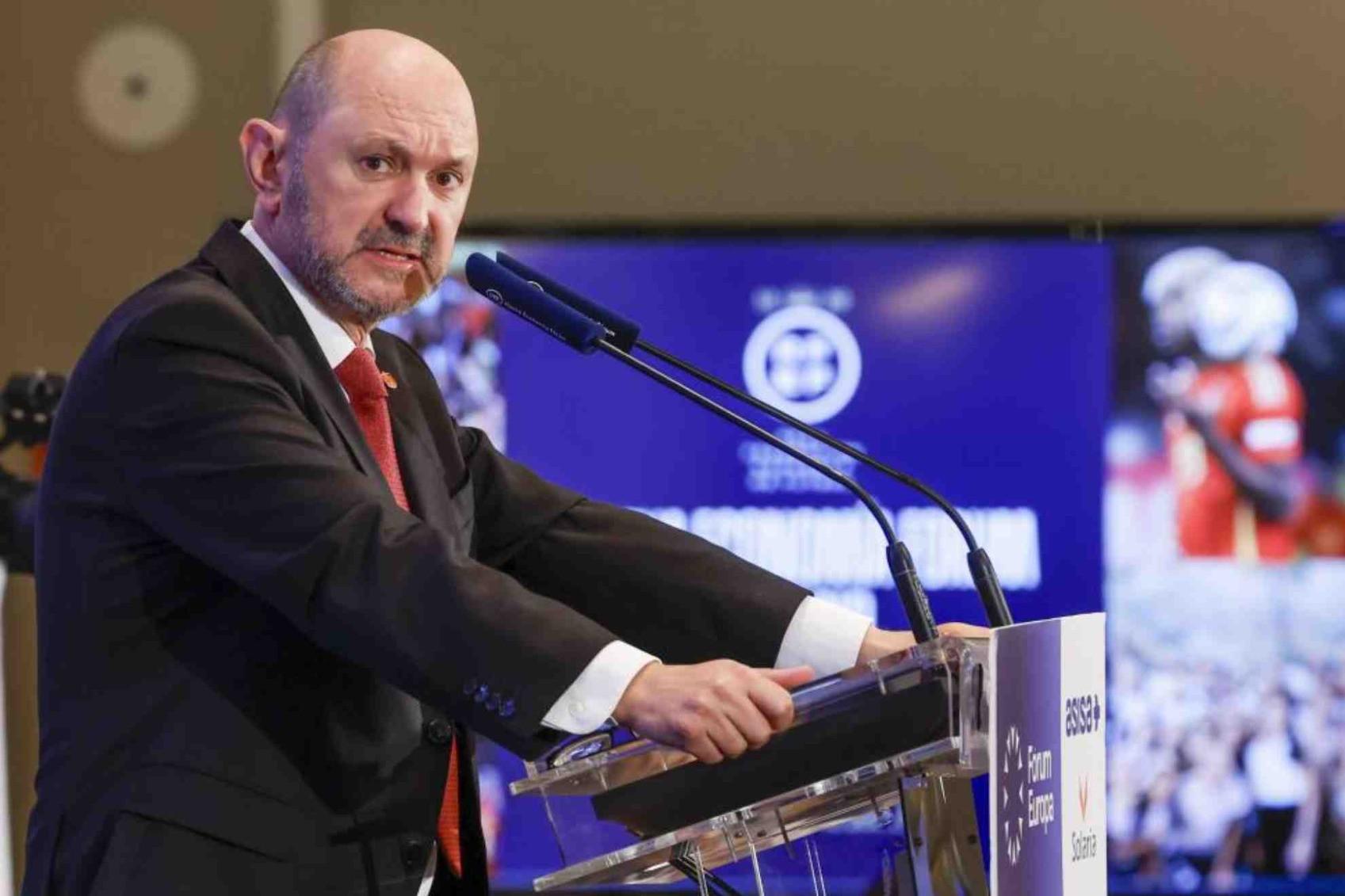 在国际足联, img