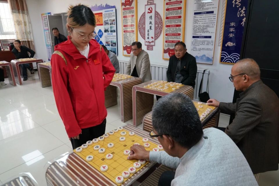 更在方寸棋, 伊州零距离